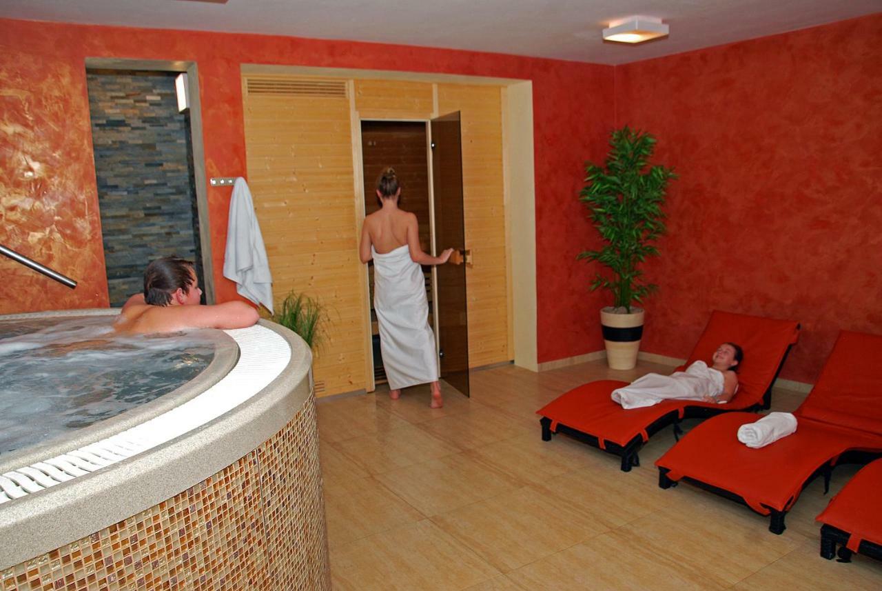 Wellness Pension 7 Гаррахов Экстерьер фото